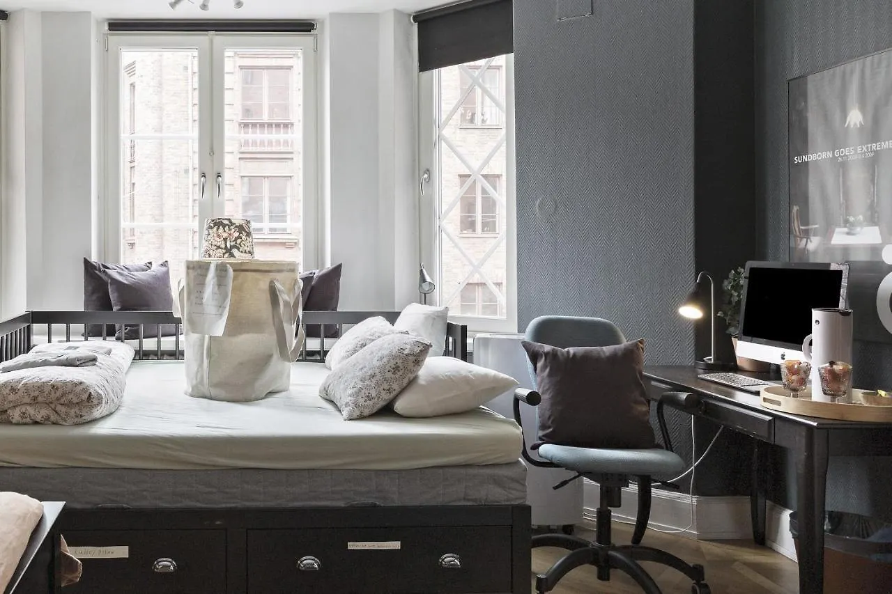 Ow, By A&J - Familj & Bilen & Hunden - Liseberg & Avenyn! Bed & Breakfast Gothenburg