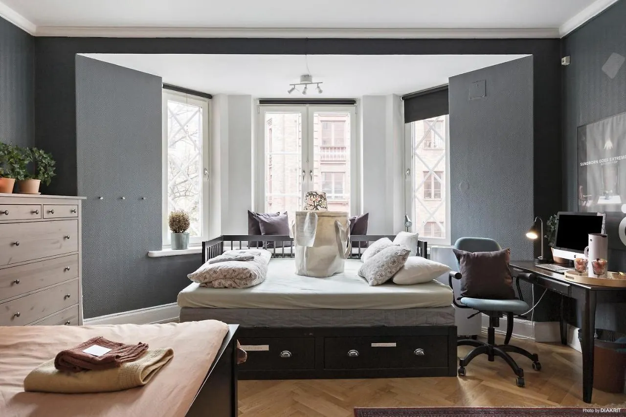 Ow, By A&J - Familj & Bilen & Hunden - Liseberg & Avenyn! Bed & Breakfast Gothenburg