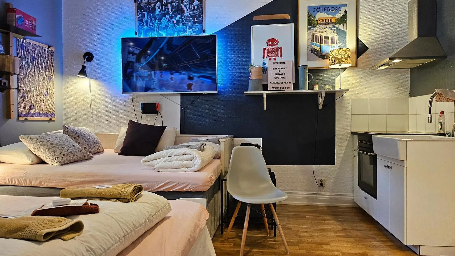 Ow, By A&J - Familj & Bilen & Hunden - Liseberg & Avenyn! Bed & Breakfast Gothenburg